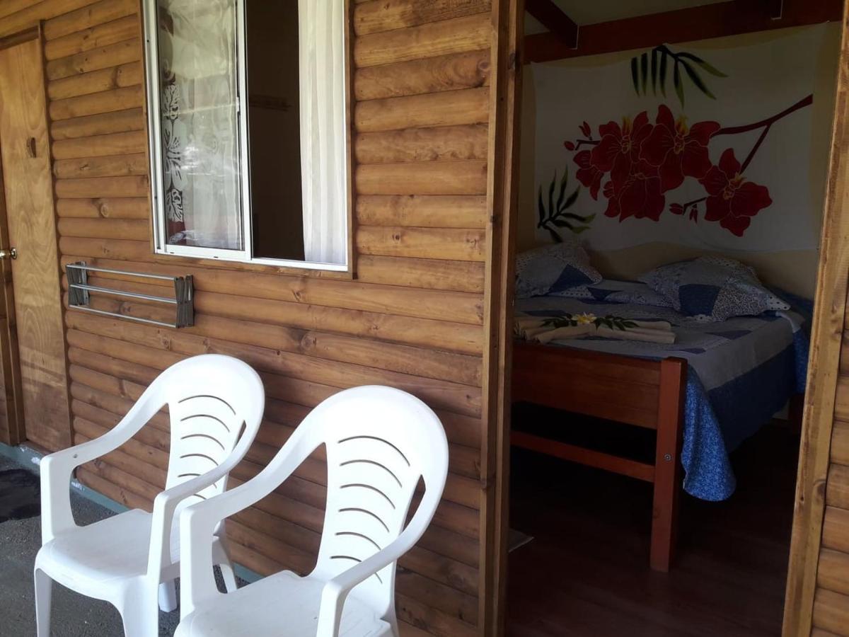 Camping Hostal Tipanie Moana Aeropuerto Centro Hanga Roa Exterior photo